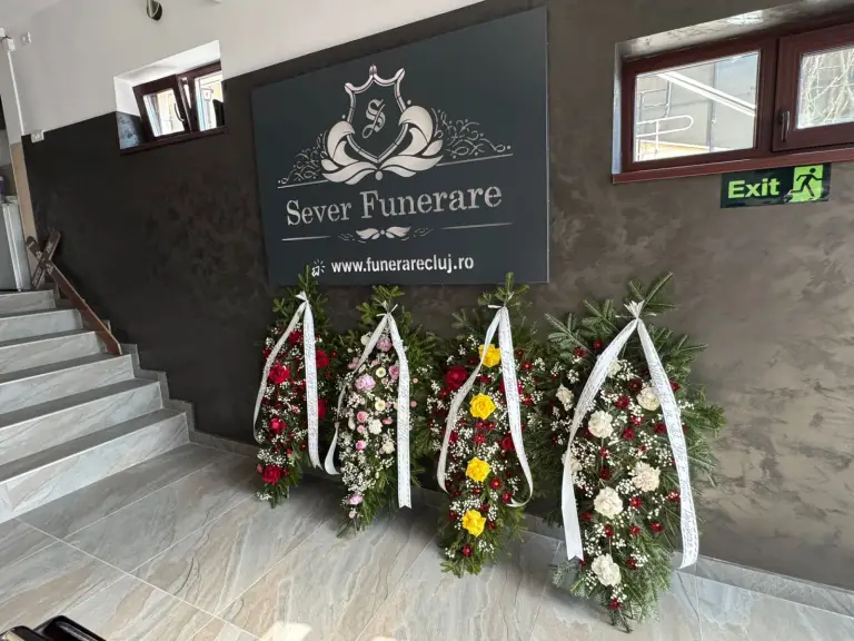 coroane-flori-sever-funerare